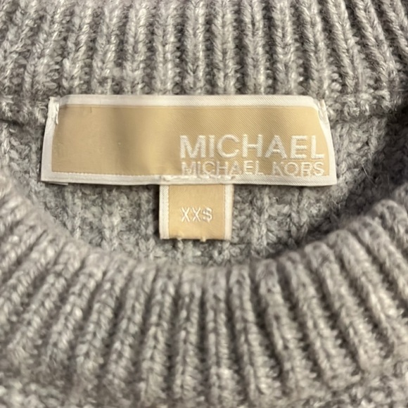 Michael Kors Ruffled Grey Sweater - Picture 5 of 9